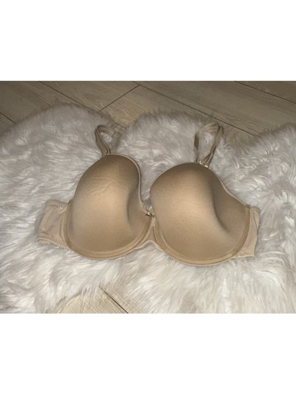 Chantelle C12410 Basic Invisible Memory Foam Bra Lined UW Womens 38DD Beige